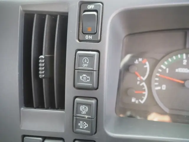 いすゞ フォワード LPG-FTR90S2(2WD)の写真46