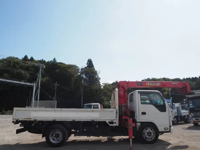 いすゞ エルフ TKG-NKR85R(2WD)の写真6