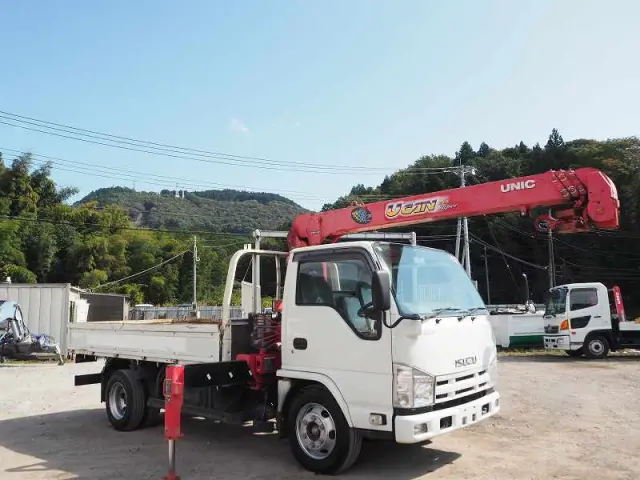 いすゞ エルフ TKG-NKR85R(2WD)の写真7
