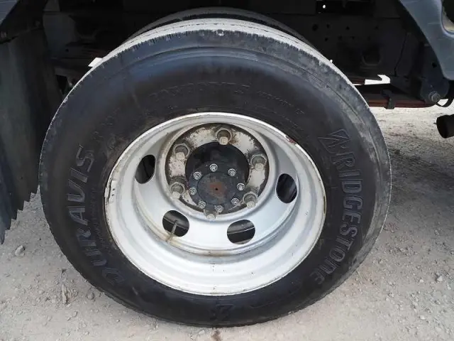 いすゞ エルフ TKG-NKR85R(2WD)の写真23