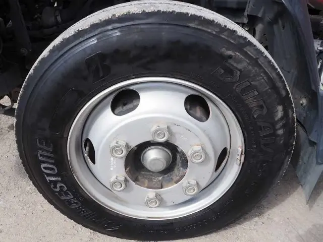 いすゞ エルフ TKG-NKR85R(2WD)の写真37
