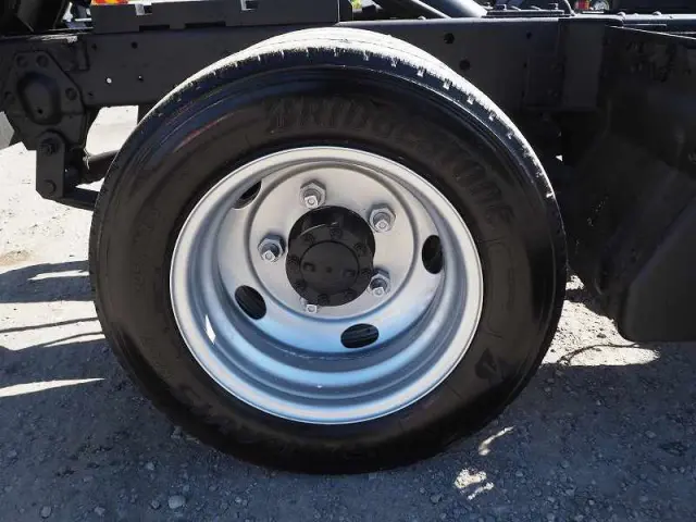 いすゞ エルフ TKG-NKS85AD(4WD)の写真19