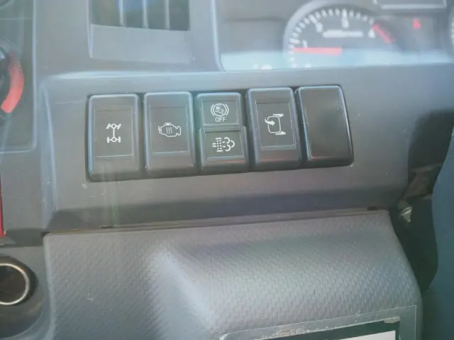 いすゞ エルフ TKG-NKS85AD(4WD)の写真46