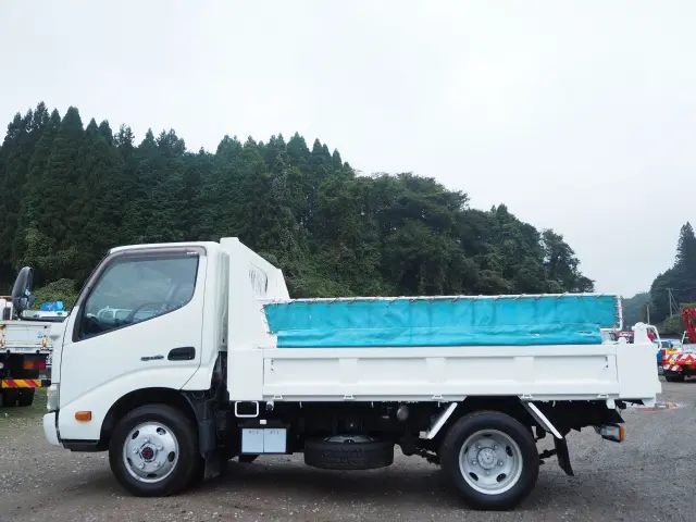 日野 デュトロ TKG-XZU675T(4WD)の写真2
