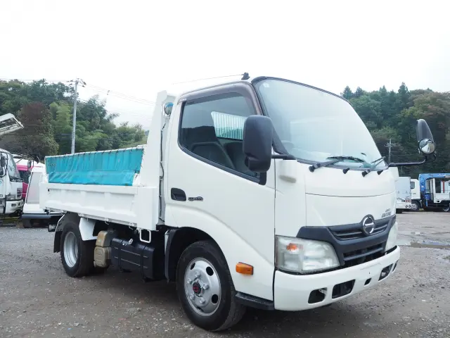 日野 デュトロ TKG-XZU675T(4WD)の写真9