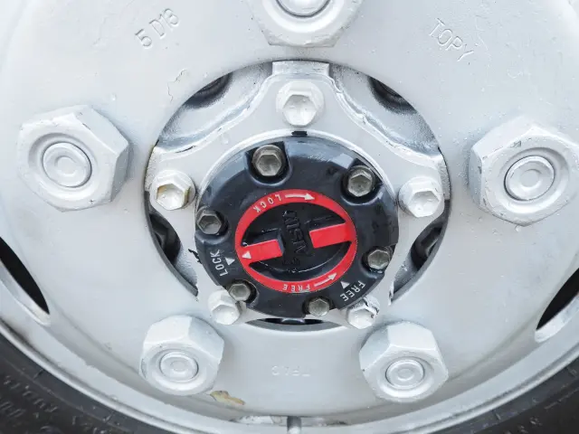 日野 デュトロ TKG-XZU675T(4WD)の写真13