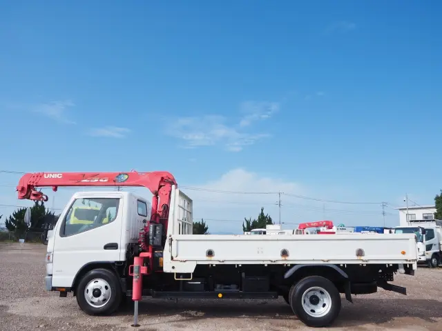 三菱 キャンター SKG-FEA50(2WD)の写真2