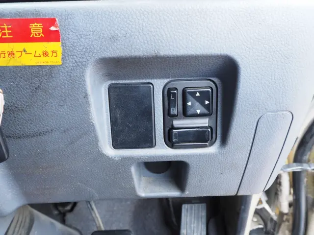 三菱 キャンター PDG-FE83DY(2WD)の写真48