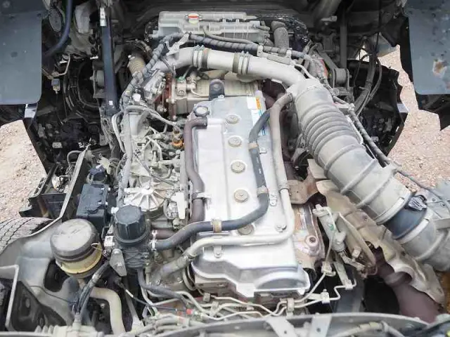 日野 プロフィア 2DG-FS1AGA(6x4)の写真13