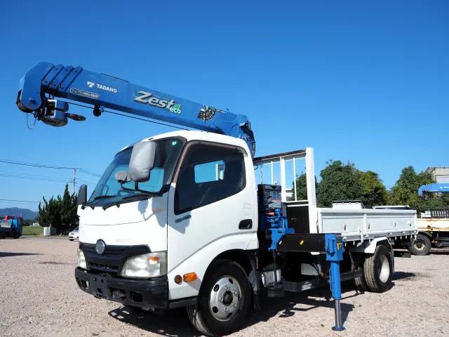日野 デュトロ SKG-XZU650M(2WD)の写真1