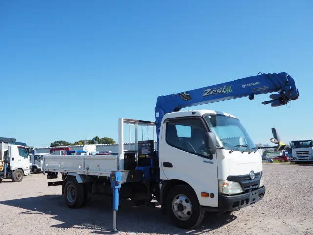 日野 デュトロ SKG-XZU650M(2WD)の写真7