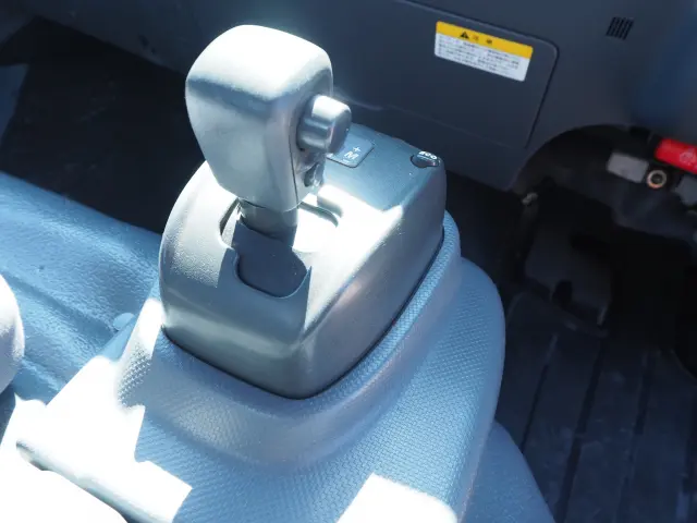 日産 アトラス BKG-APR85AR(2WD)の写真44