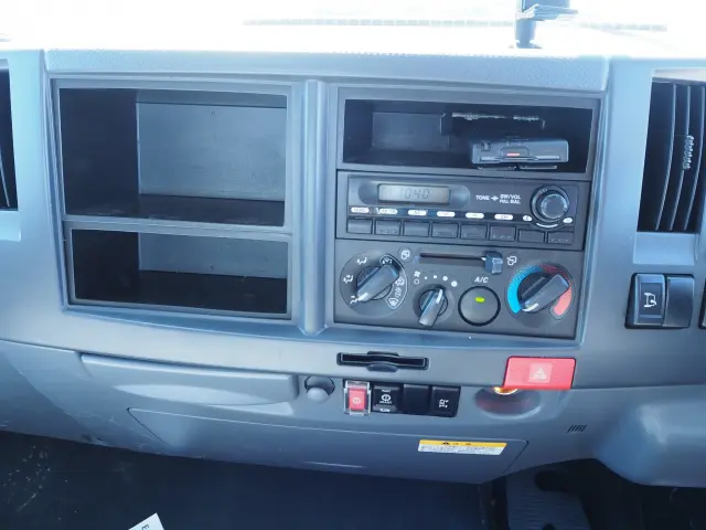 日産 アトラス BKG-APR85AR(2WD)の写真45
