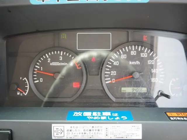 いすゞ エルフ TPG-NKR85R(2WD)の写真50