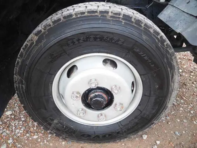 いすゞ フォワード TKG-FRR90S2(2WD)の写真18