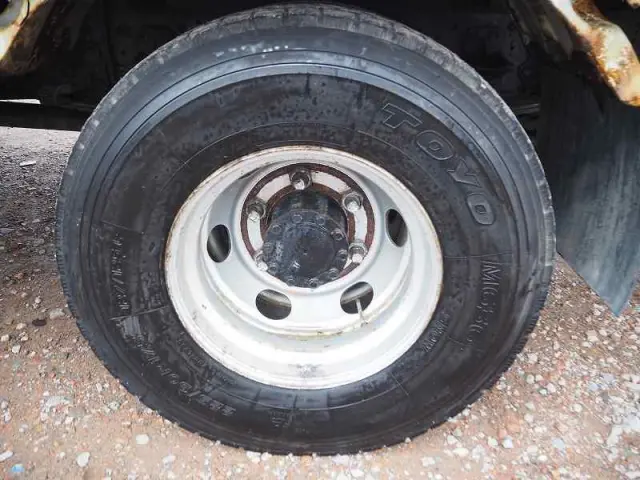 いすゞ フォワード TKG-FRR90S2(2WD)の写真29