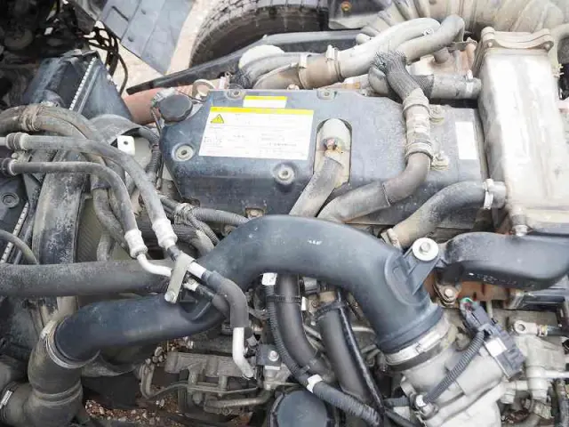 いすゞ フォワード TKG-FRR90S2(2WD)の写真34