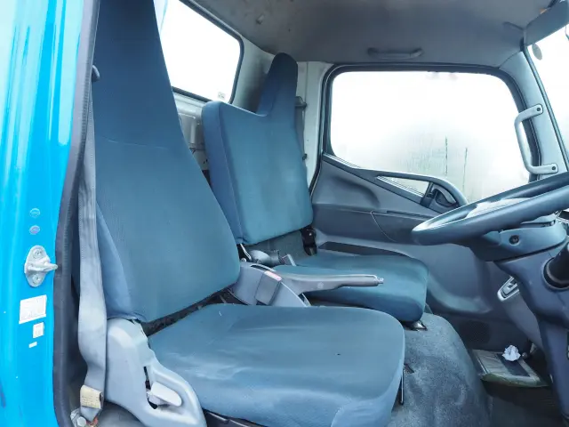 三菱 キャンター TKG-FEA80(2WD)の写真43