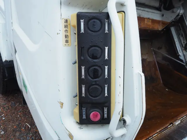 三菱 キャンター TKG-FEA50(2WD)の写真32