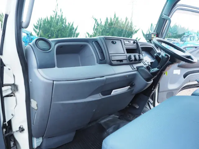 三菱 キャンター TKG-FEA50(2WD)の写真41