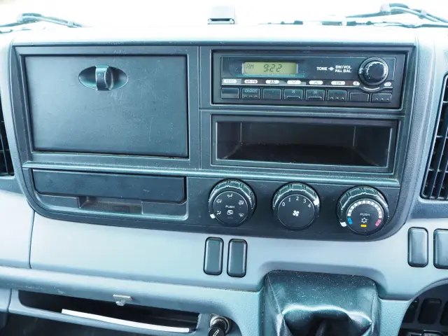 三菱 キャンター TKG-FEA50(2WD)の写真48