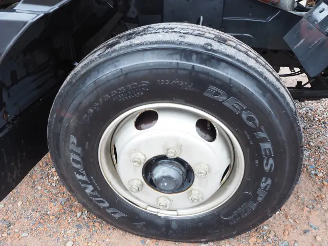いすゞ フォワード 2RG-FRR90S2(2WD)の写真21