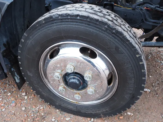 いすゞ フォワード PB-FRR35C3S(2WD)の写真11
