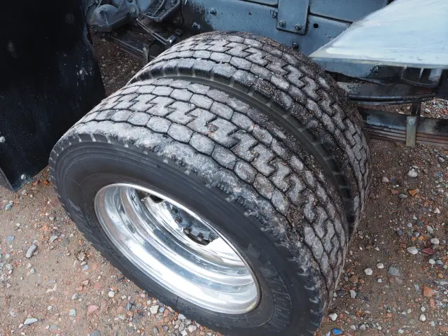 いすゞ フォワード PB-FRR35C3S(2WD)の写真28