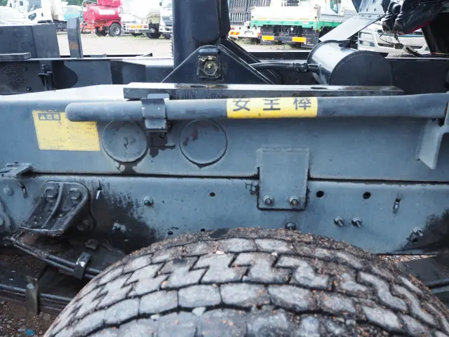 いすゞ フォワード PB-FRR35C3S(2WD)の写真31
