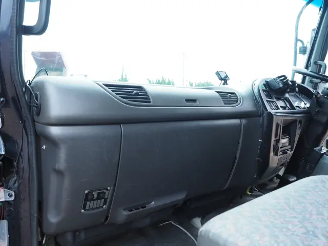 いすゞ フォワード PB-FRR35C3S(2WD)の写真39