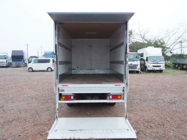 三菱 キャンター TKG-FEA50(2WD)の写真26