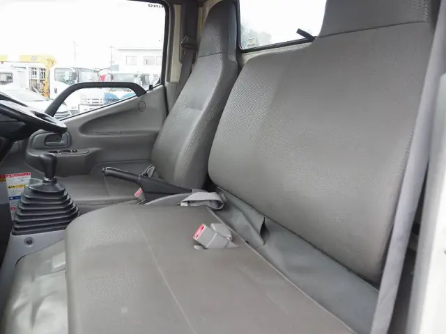 日野 デュトロ SKG-XZU650M(2WD)の写真38