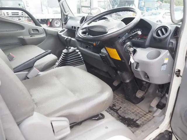 日野 デュトロ SKG-XZU650M(2WD)の写真40