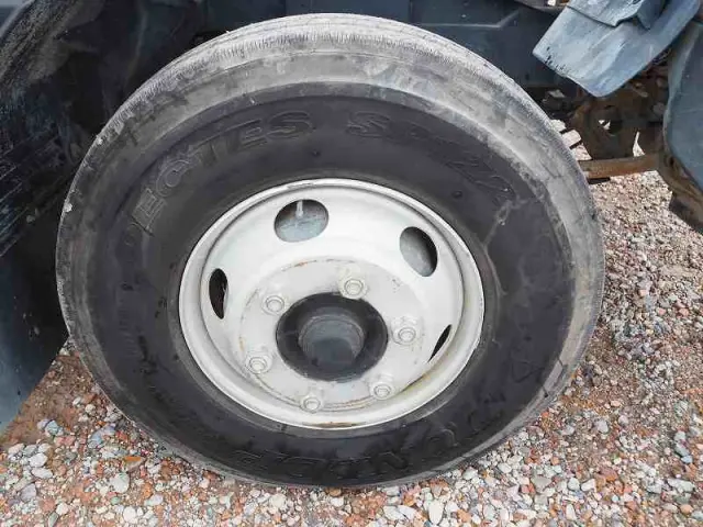 いすゞ フォワード SKG-FRR90S1(2WD)の写真21