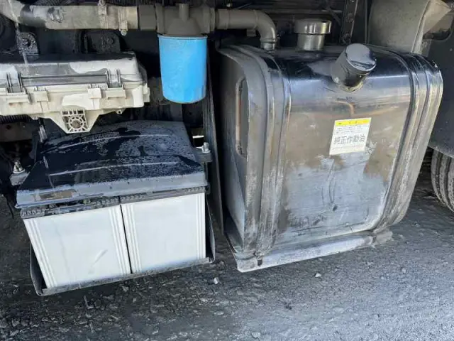 いすゞ エルフ BKG-NKR85AN(2WD)の写真24