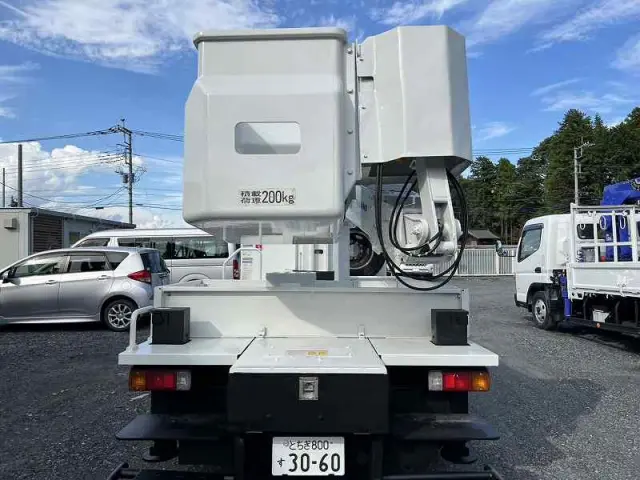 日野 デュトロ PB-XZU301E(2WD)の写真2