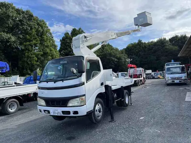 日野 デュトロ PB-XZU301E(2WD)の写真10