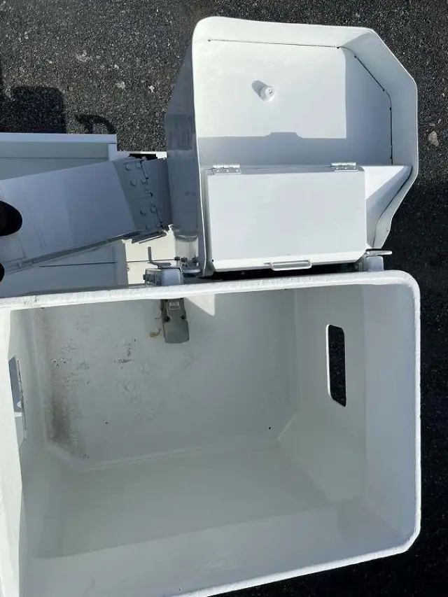 日野 デュトロ PB-XZU301E(2WD)の写真27