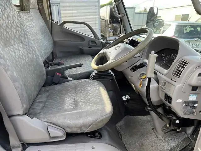 日野 デュトロ PB-XZU301E(2WD)の写真41