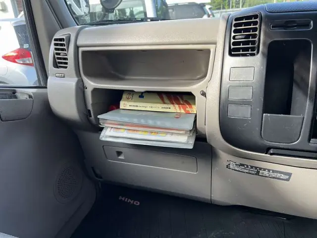 日野 デュトロ PB-XZU301E(2WD)の写真44