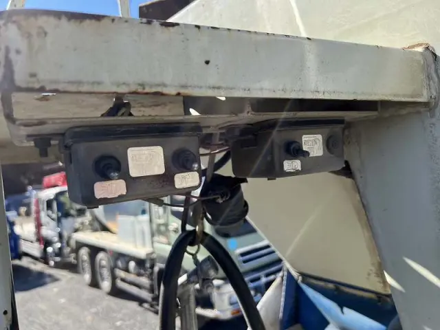 いすゞ ギガ PJ-CXZ77K6(6x4)の写真15