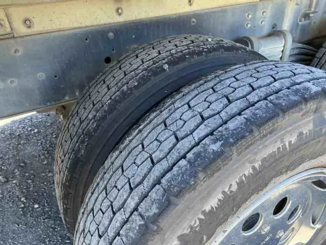 いすゞ ギガ PJ-CXZ77K6(6x4)の写真32