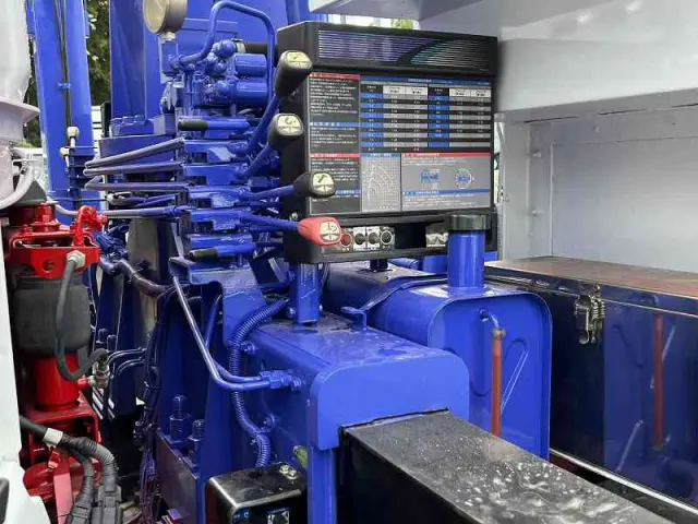 三菱 スーパーグレート QKG-FS50VZ(8x4)の写真30