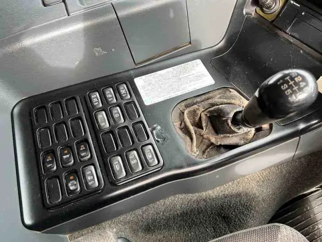 三菱 スーパーグレート QKG-FS50VZ(8x4)の写真47