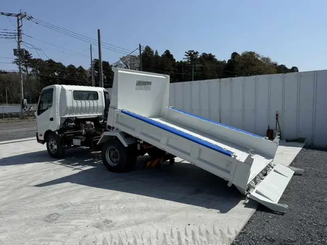 日野 デュトロ TKG-XZU700X(2WD)の写真9