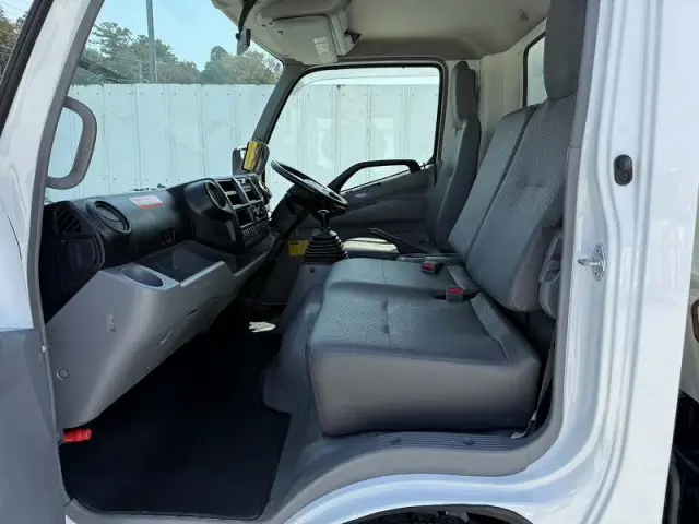 日野 デュトロ TKG-XZU700X(2WD)の写真41