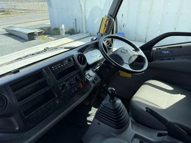 日野 デュトロ TKG-XZU700X(2WD)の写真48