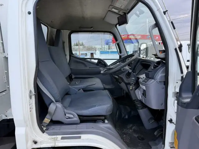 三菱 キャンター TKG-FEA50(2WD)の写真36