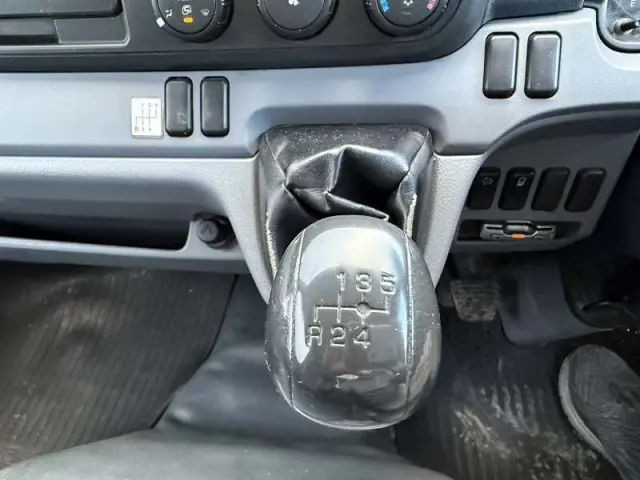 三菱 キャンター TKG-FEA50(2WD)の写真40