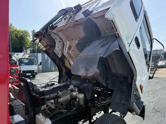 いすゞ フォワード PB-FRR35L3(2WD)の写真30